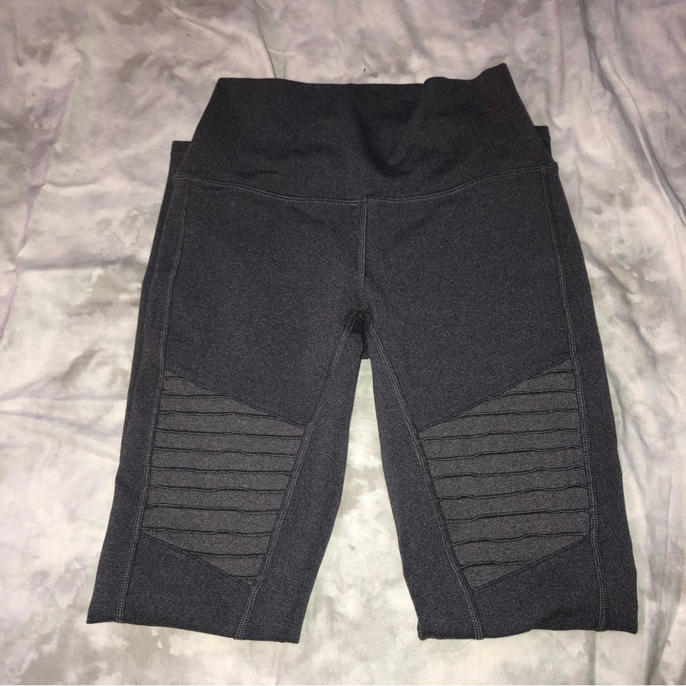 Alo Yoga High Waist Moto Legging - Picture 3 of 5